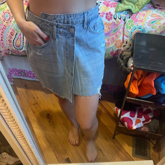 Vervet High Waist Asymmetrical Denim Wrap Skirt | Vervet Skirt - Picture 3 of 7